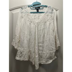 Karen Kane Women’s Floral Lace Crochet Flowy Sheer Button Front Top Size M White